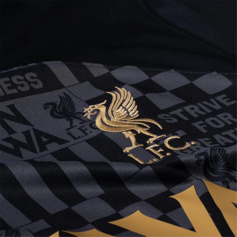 24/25 Liverpool x LeBron Special Edition Jersey Crest