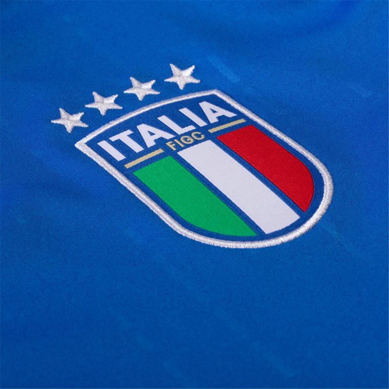 24/25 Italy Home Jersey Crest