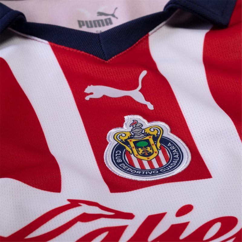 24/25 Chivas Home Jersey Crest