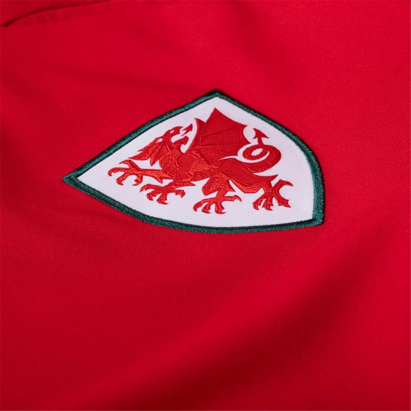 24/25 Wales Home Jersey Crest